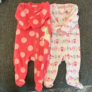 2-pack baby footie pajamas